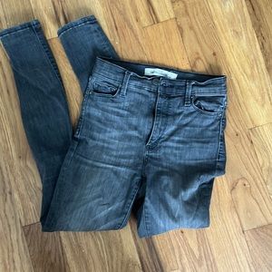 Grey skinny jeans